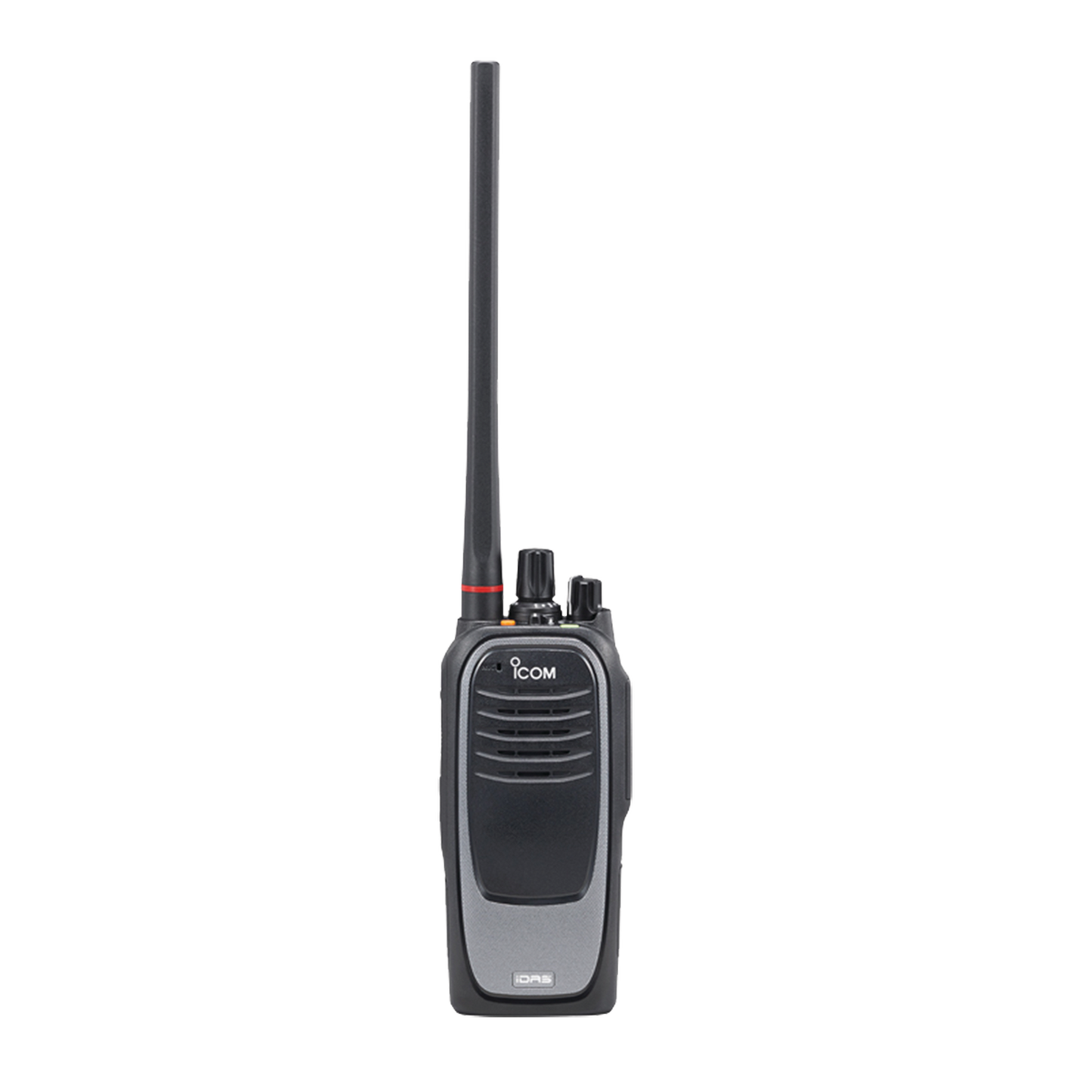 Radio digital NXDN sin pantalla en la banda de UHF, rango de frecuencia 450-512MHz, sumergible IP67, con encriptación DES, GPS,  bluethooth, grabador de voz, 32 canales.  Batería, cargador, antena y clip incluidos.