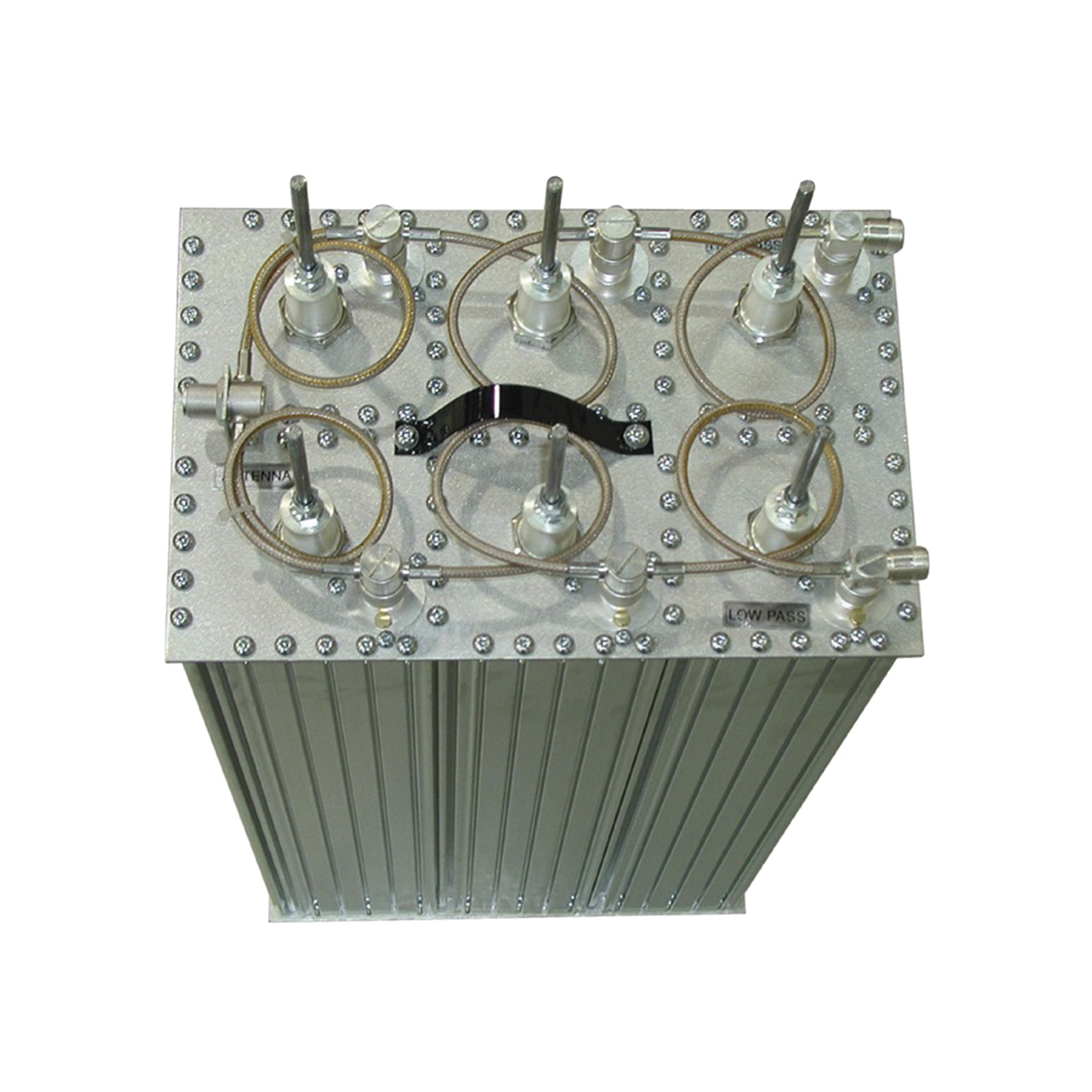 Duplexer SINCLAIR, 6 Cavidades, 138-174 MHz, 85 dB de Aislamiento @ 500 kHz de Separación en Tx-Rx, Montaje-Rack, 350 Watt, N Hembra.